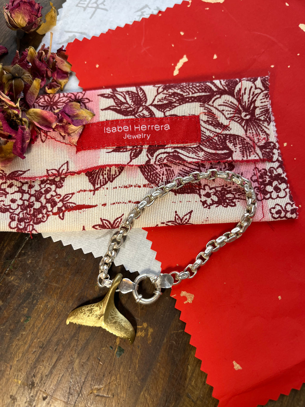 Pulsera Cola Bañena