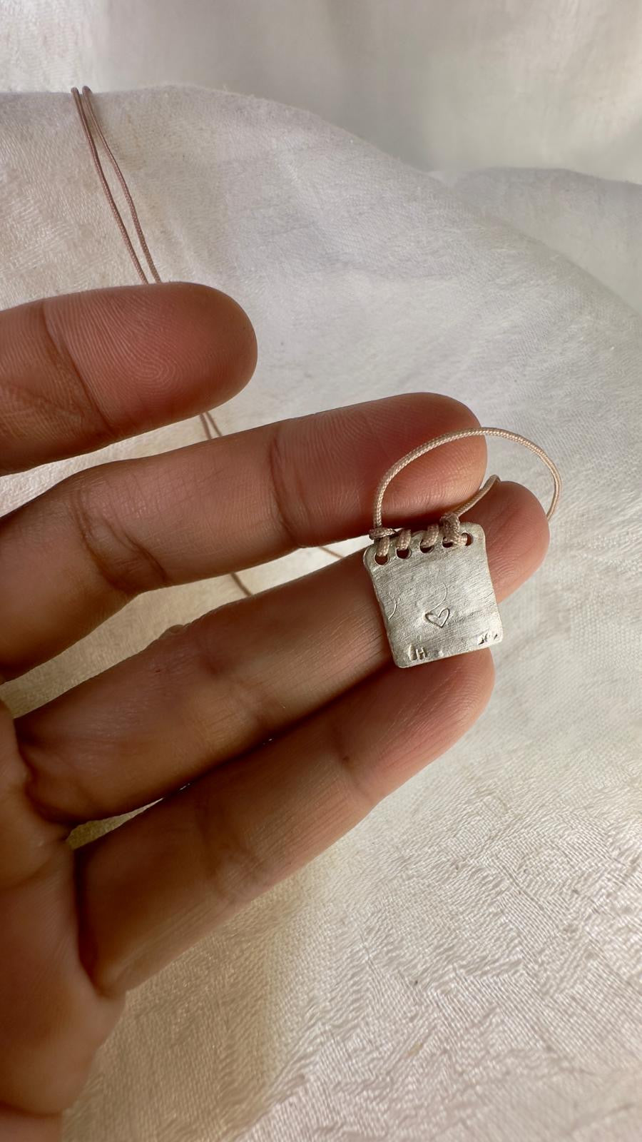 Amuleto Cuerpo, Calma, Conexión