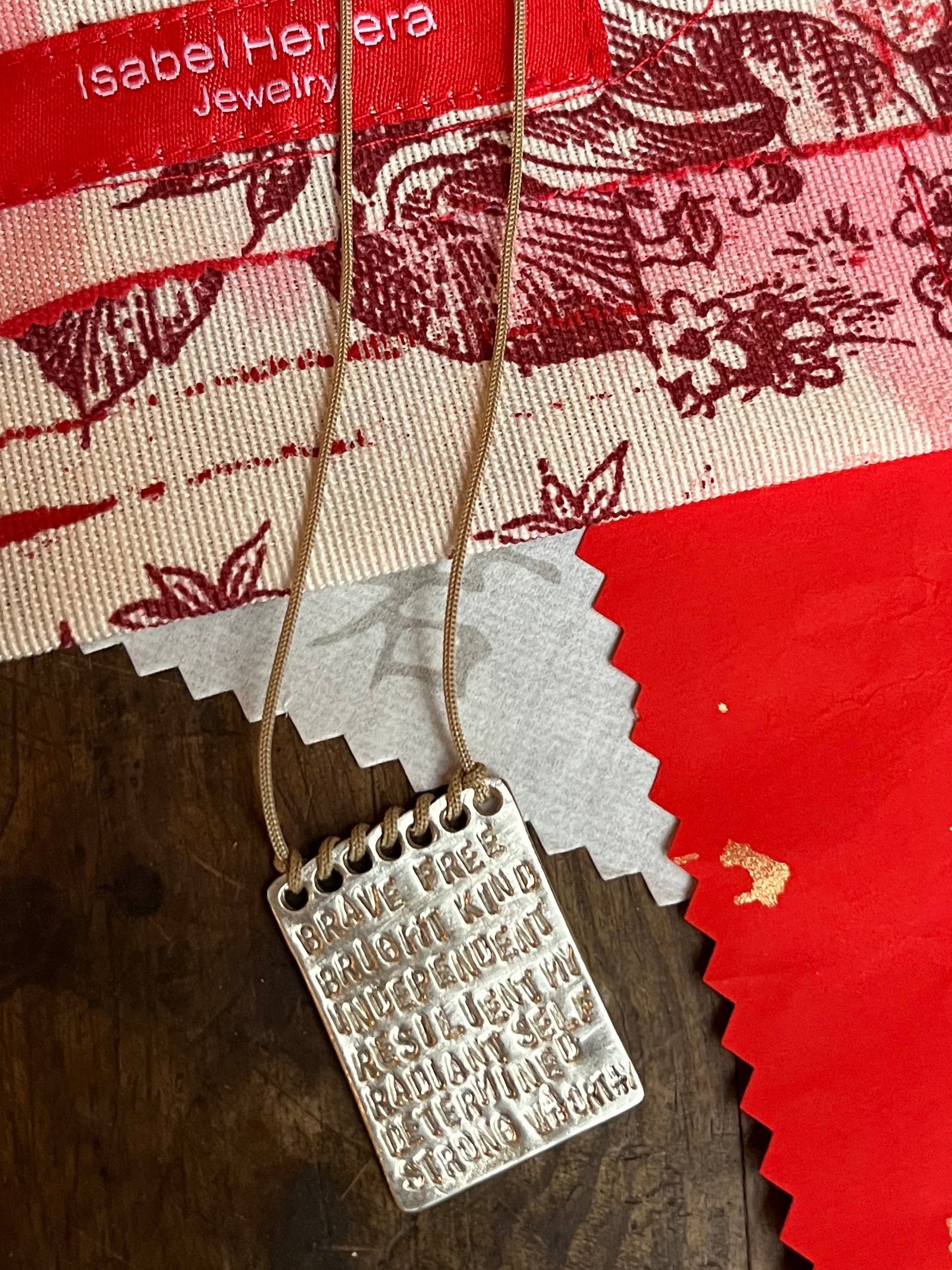 Amuletos de la vida