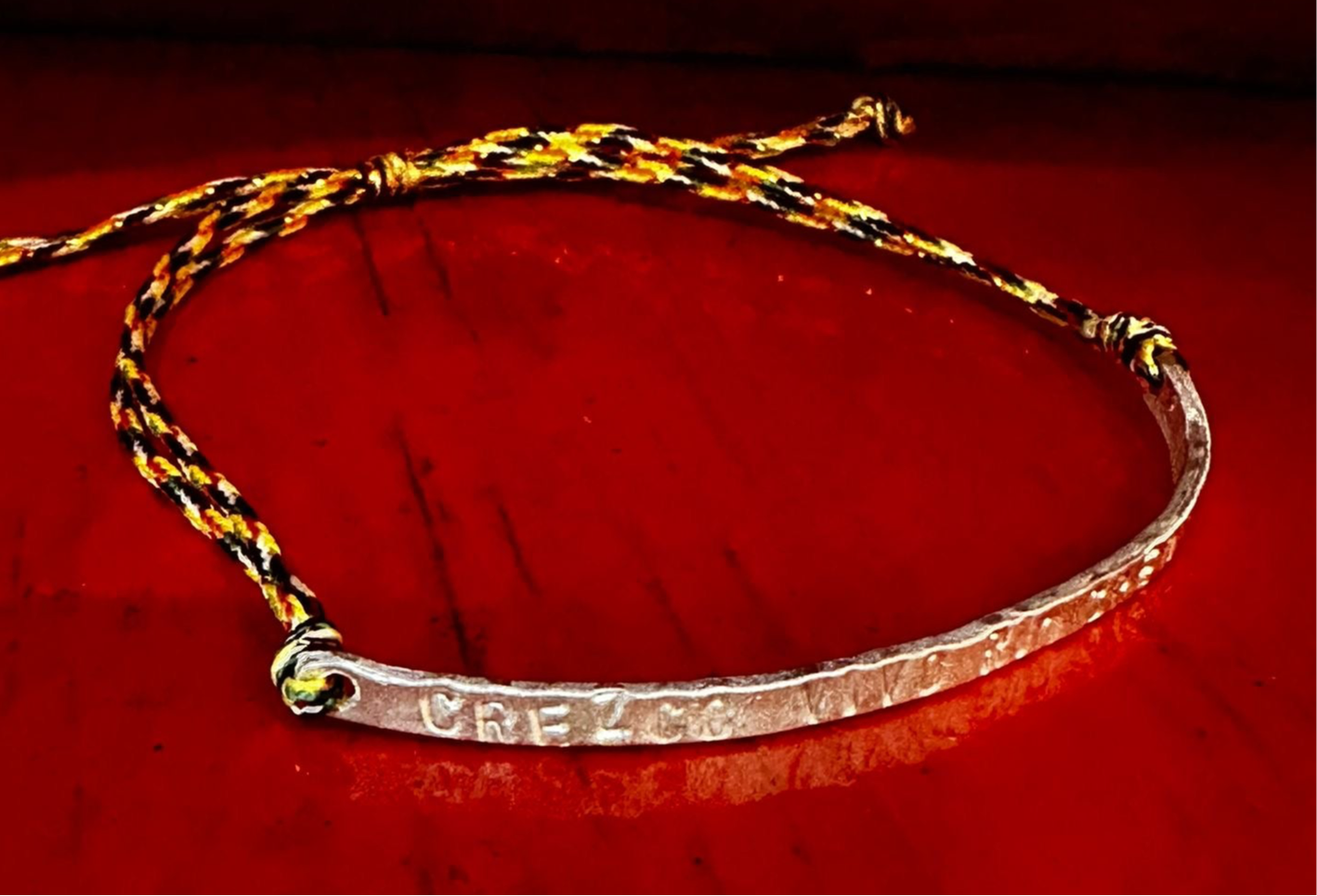 Pulcera Amuleto Linea - Crezco, vivo, río, creo, amor!