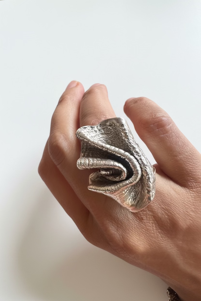 Anillo serie “Doblez”