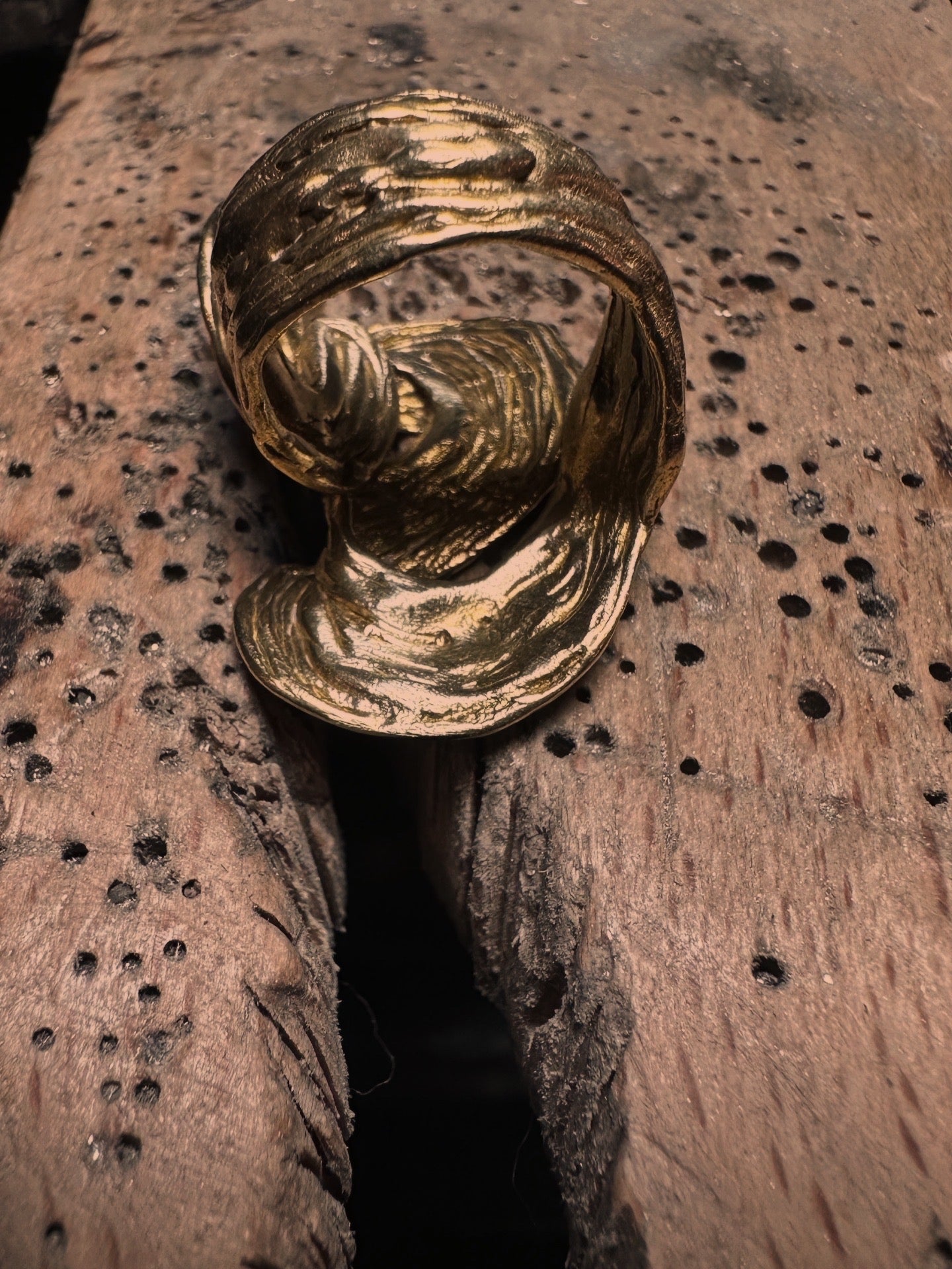 Anillo OLAS DORADAS.