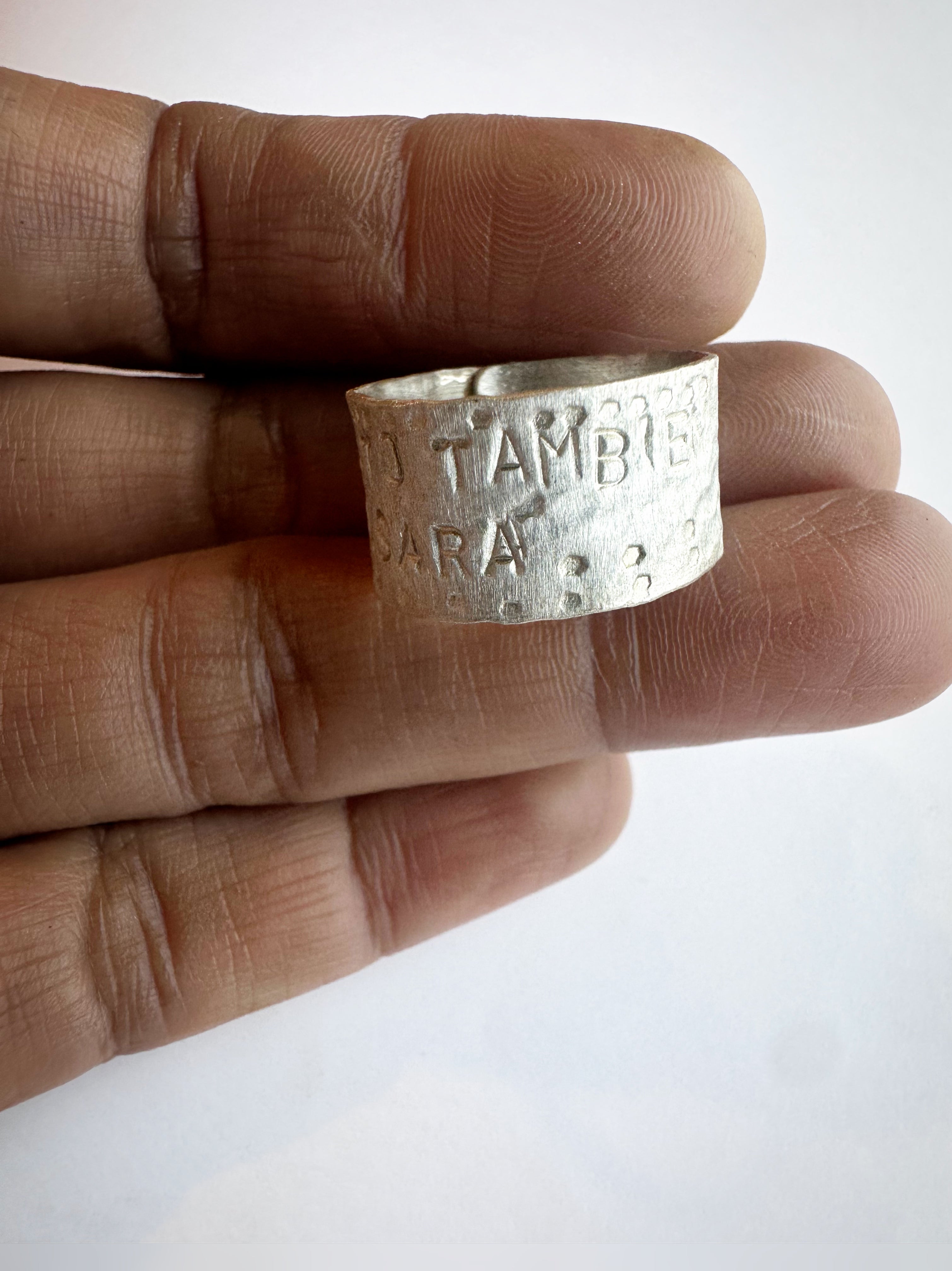 Anillos con texto