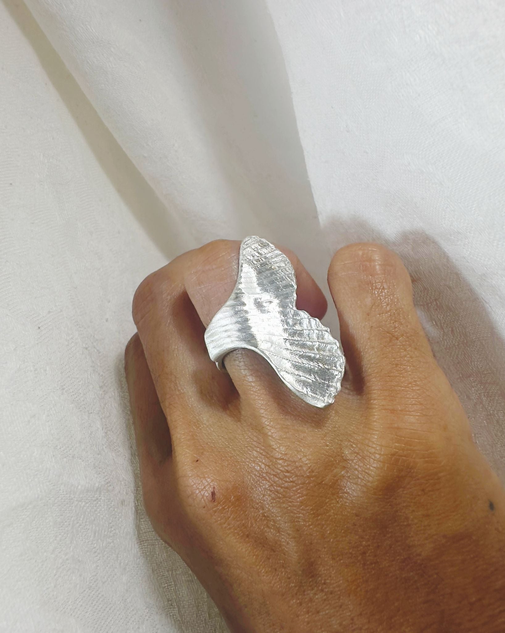 Anillo Cola Sirena “FREEDOM”