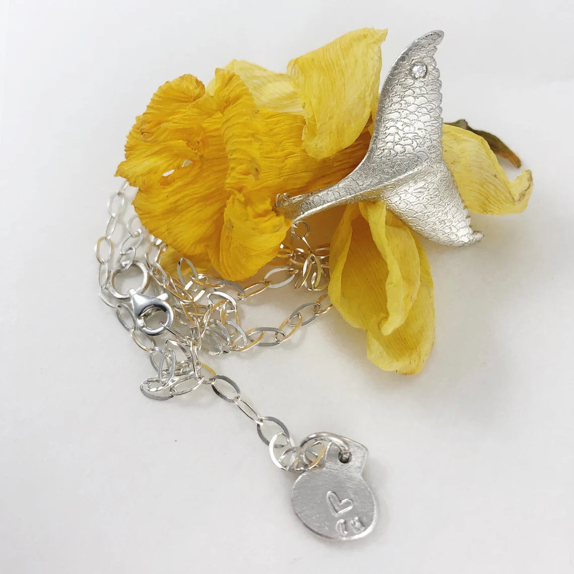 COLA DE SIRENA CON DIAMANTE