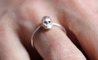 CALAVERA  mini Anillo