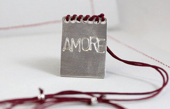 AMORE Amuleto de Plata