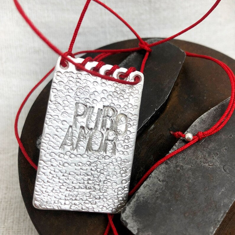 PURO AMOR Amuleto de plata gigante