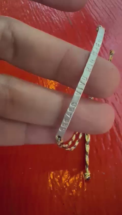 Pulcera Amuleto Linea - Crezco, vivo, río, creo, amor!